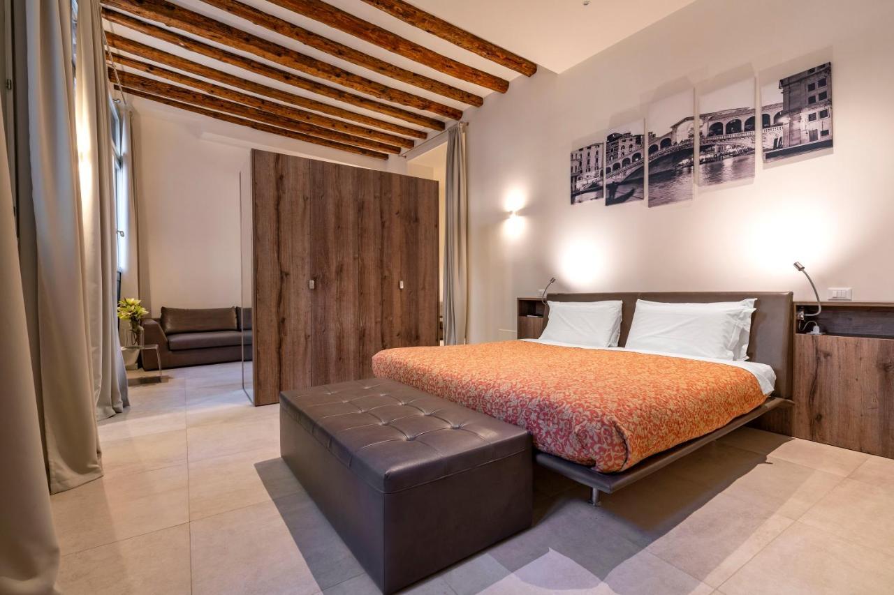 Suite dei greci Venezia Esterno foto